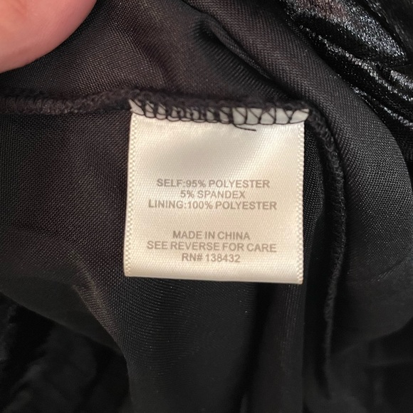 NWOT ModCloth “Splendorous Spree” Velvet Velour Pleated Black Dress XS - Picture 5 of 6